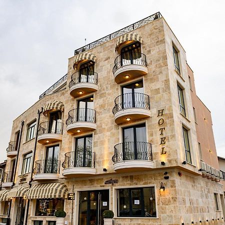 Antique Boutique Hotel Pavel Banja Exteriör bild