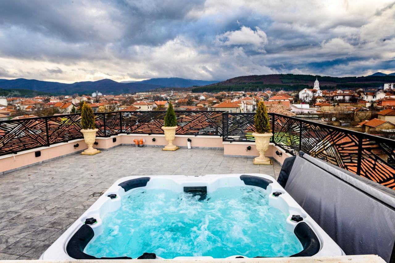 Antique Boutique Hotel Pavel Banja Exteriör bild