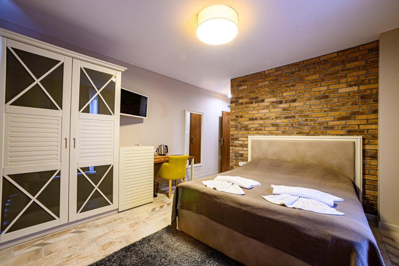 Antique Boutique Hotel Pavel Banja Exteriör bild