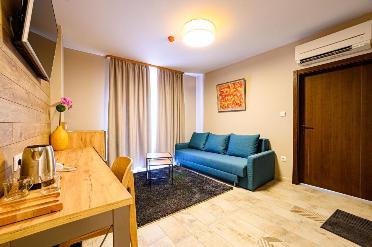 Antique Boutique Hotel Pavel Banja Exteriör bild