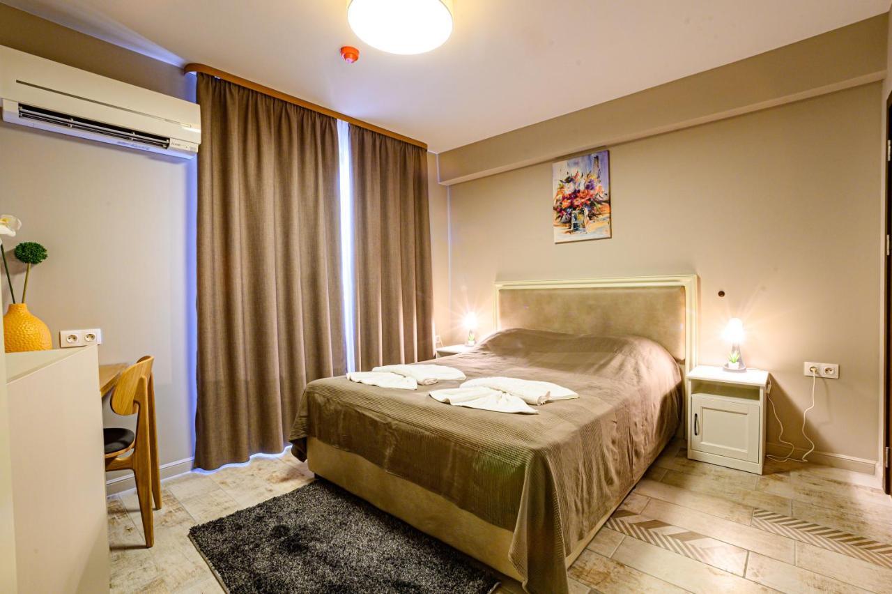 Antique Boutique Hotel Pavel Banja Exteriör bild
