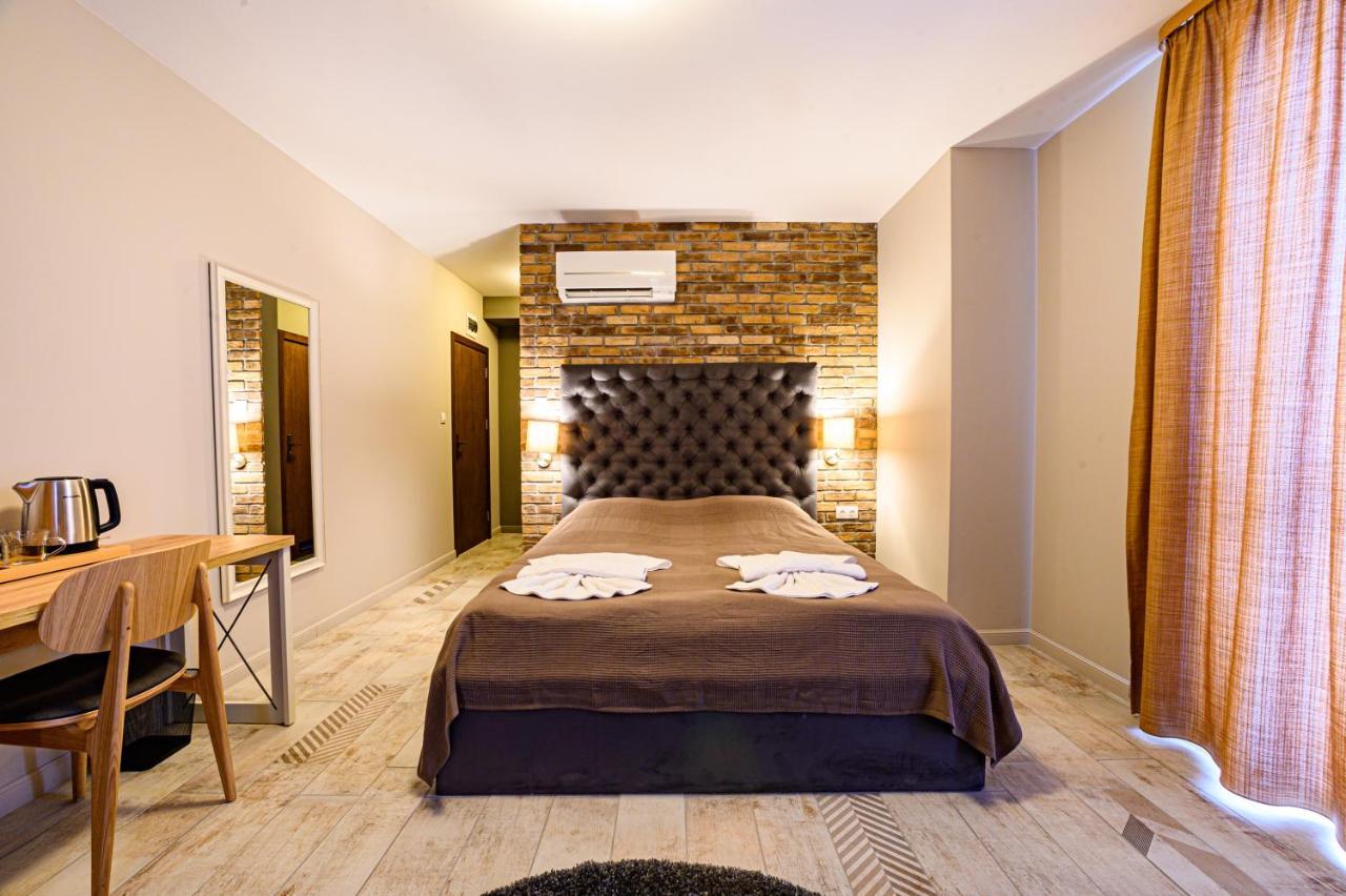 Antique Boutique Hotel Pavel Banja Exteriör bild