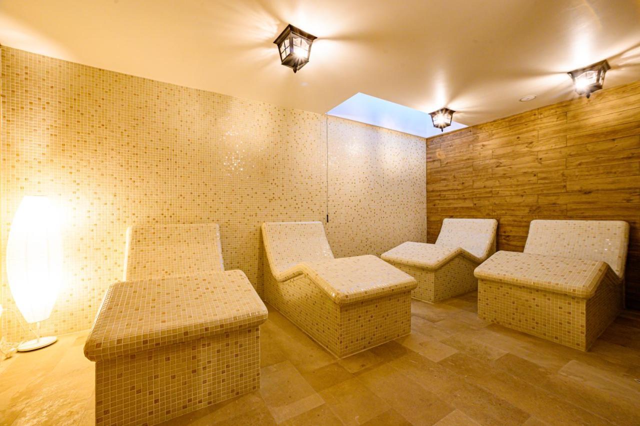 Antique Boutique Hotel Pavel Banja Exteriör bild